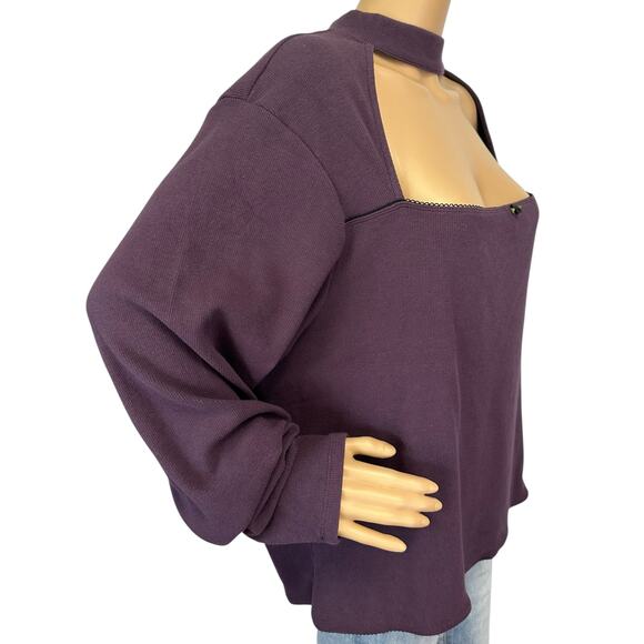 NWT Hot Topic Cosmic Aura Purple Long Sleeve Mock Neck Cutout Top Plus Size 5X - Picture 3 of 10